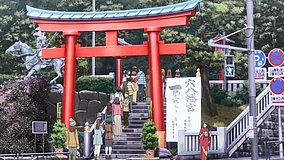 bang dream poppin dream ana hachimangu torii