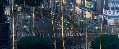 suzume shibuya scramble crossing